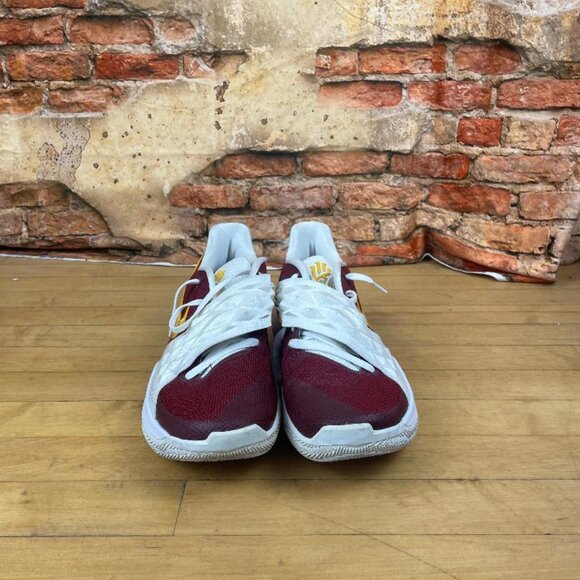 Nike Kyrie 1 Low Basketball Shoes Maroon/Red Size 13 - Picture 6 of 10